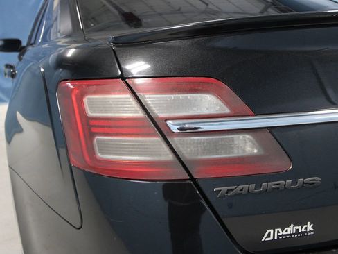 Used 2014 Ford Taurus SEL w/ Equipment Group 201A image 33