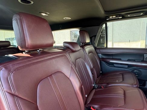 Used 2023 Ford Expedition Max Limited RWD image 23