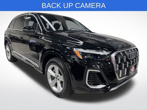 Used 2025 Audi Q7 3.0T Premium w/ Convenience Package image 9