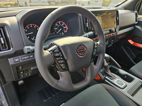 New 2026 Nissan Frontier PRO-4X w/ Tow Package AWD/4WD image 19