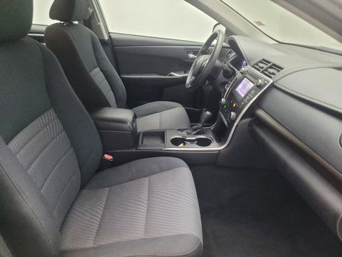 Used 2017 Toyota Camry LE FWD image 21