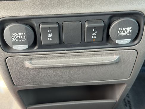 Used 2013 Honda Ridgeline RTL image 25