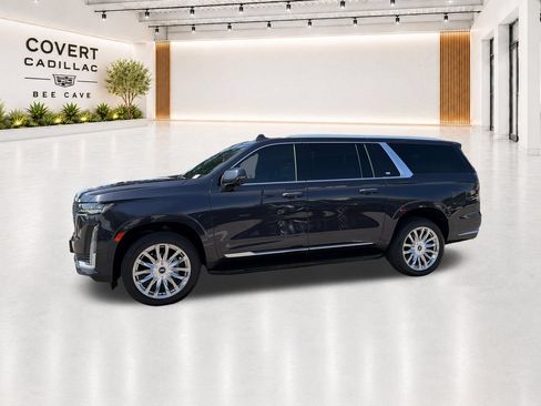 Used 2023 Cadillac Escalade ESV Premium Luxury RWD image 5