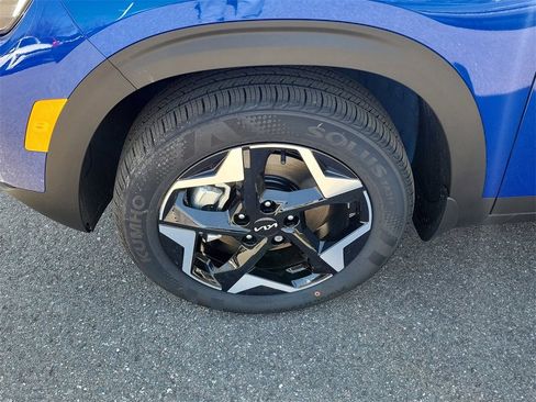 New 2026 Kia Seltos S image 36