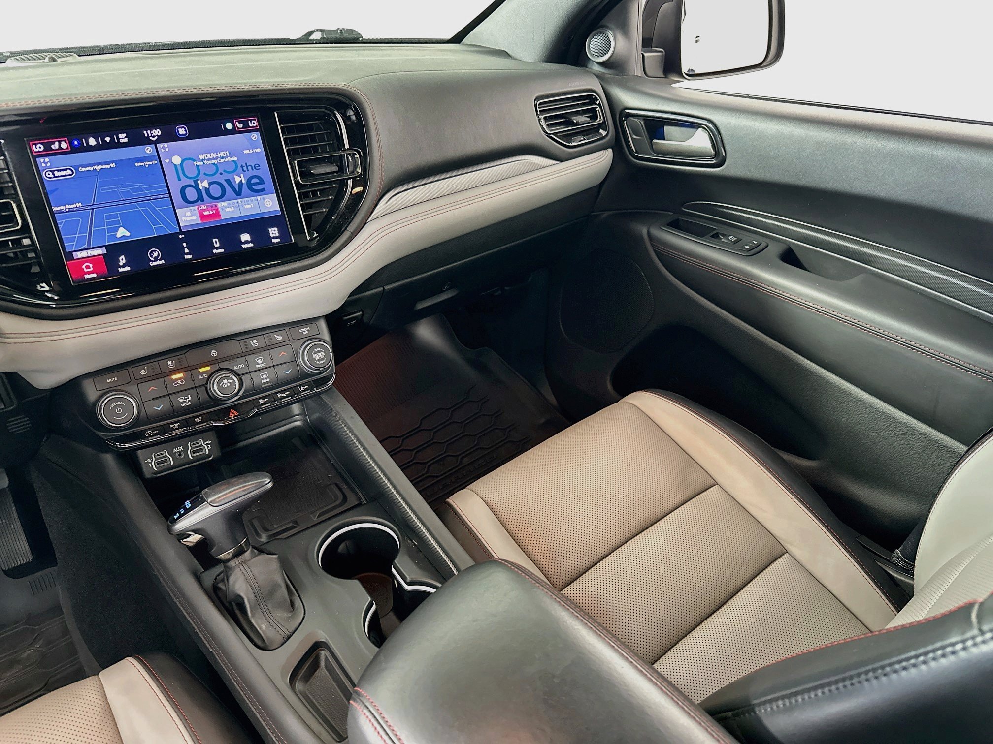 Used 2023 Dodge Durango GT AWD/4WD image 24