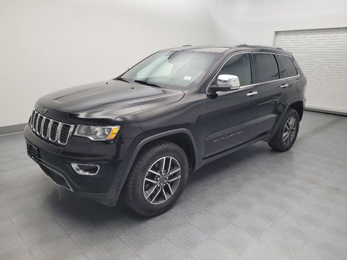Used 2021 Jeep Grand Cherokee Limited w/ Luxury Group II AWD/4WD image 2