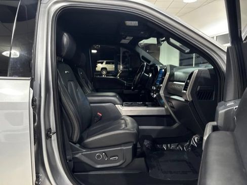 Used 2022 Ford F350 Platinum AWD/4WD image 37