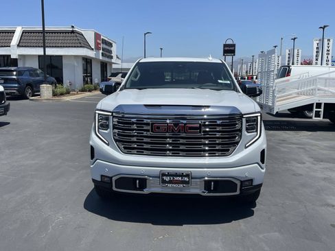 New 2026 GMC Sierra 1500 Denali w/ Technology Package AWD/4WD image 2