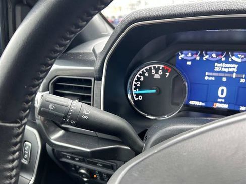 Certified 2022 Ford F150 XLT w/ Equipment Group 302A High image 27