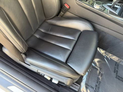 Used 2018 BMW M4 Convertible image 52