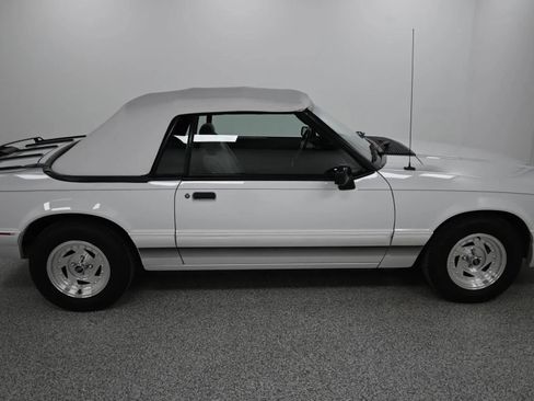 Used 1992 Ford Mustang LX image 6