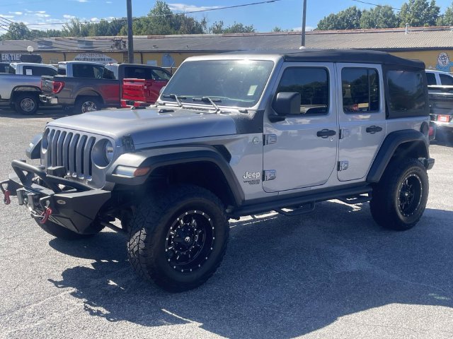 Used 2019 Jeep Wrangler Unlimited Sport S AWD/4WD image 9