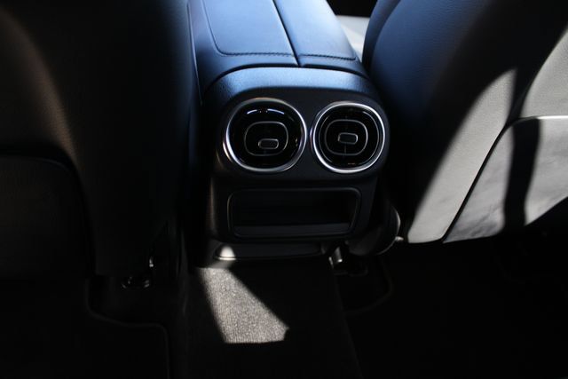 Certified 2024 Mercedes-Benz GLC 300 4MATIC image 23