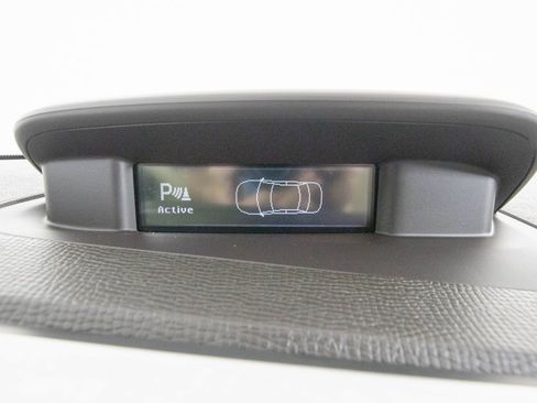 Used 2010 Volvo XC60 T6 image 24