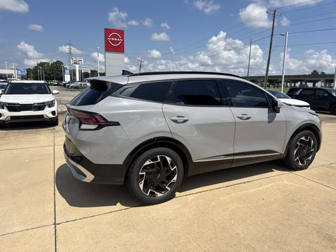 Certified 2023 Kia Sportage SX FWD image 15