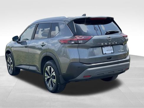 Certified 2023 Nissan Rogue SV w/ SV Premium B Package AWD/4WD image 5