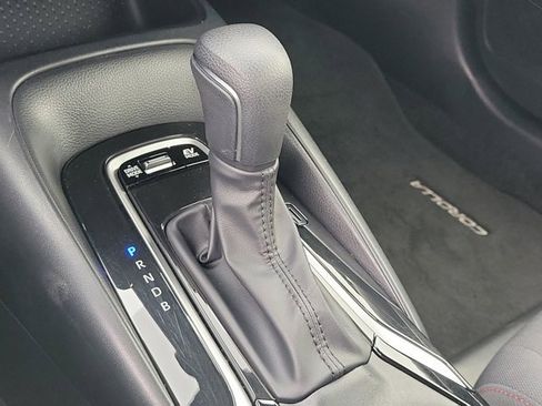 Used 2023 Toyota Corolla SE image 25