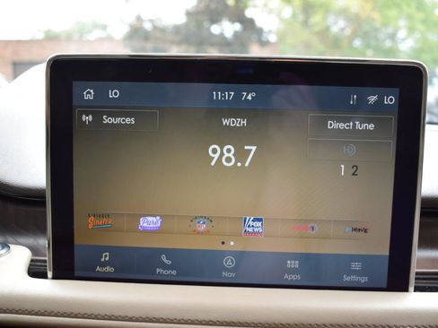 Used 2020 Lincoln Aviator Reserve w/ Equipment Group 202A AWD/4WD image 27