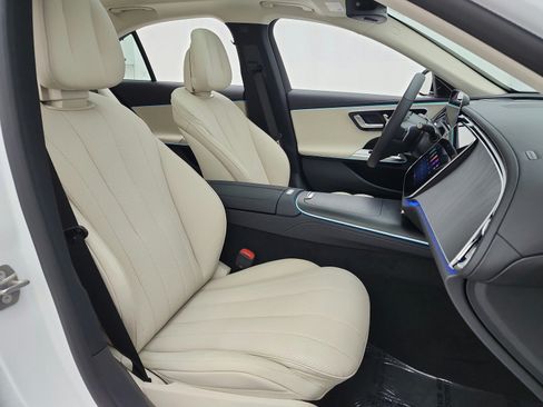 New 2027 Mercedes-Benz E 450 4MATIC Sedan image 14