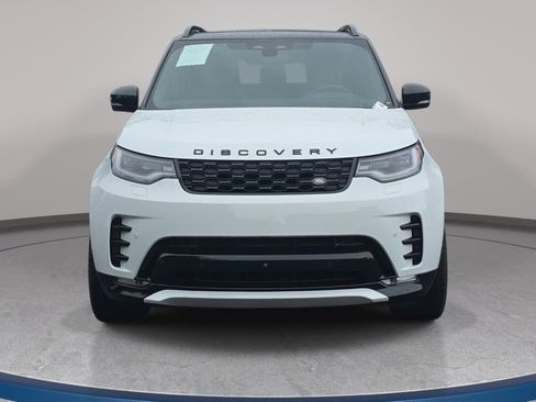 Certified 2025 Land Rover Discovery Dynamic SE AWD/4WD image 2