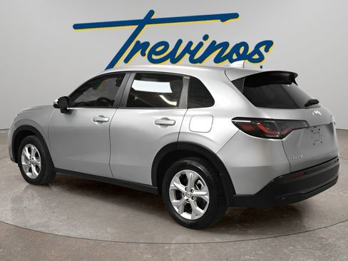 Used 2024 Honda HR-V LX image 9