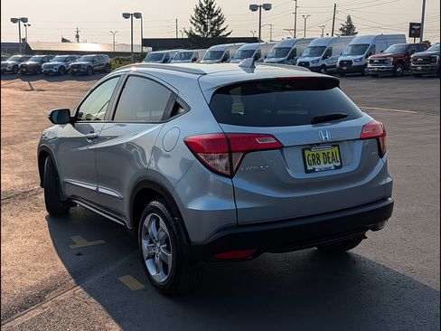 Used 2017 Honda HR-V EX-L image 9
