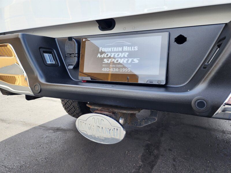 Used 2019 Ford F150 King Ranch w/ Equipment Group 601A Luxury AWD/4WD image 17