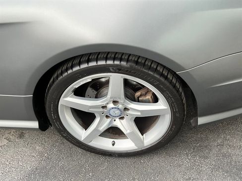 Used 2013 Mercedes-Benz SL 550 w/ Premium Pkg image 13