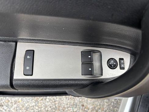 Used 2013 Chevrolet Silverado 1500 LT w/ Interior Plus Package AWD/4WD image 17