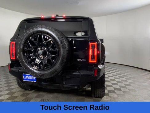 Used 2024 GMC Hummer EV 2X image 10