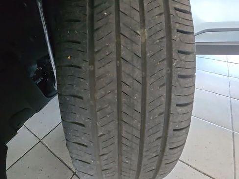 Used 2025 Honda CR-V LX image 24