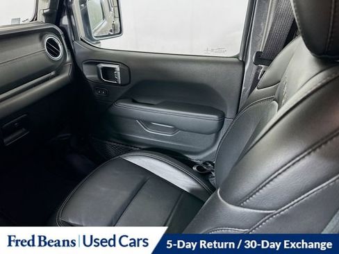 Used 2023 Jeep Wrangler Unlimited Sahara w/ Cold Weather Group image 25