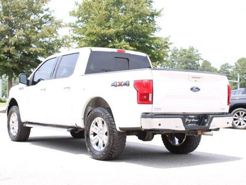 Used 2018 Ford F150 Lariat w/ Equipment Group 502A Luxury AWD/4WD image 7