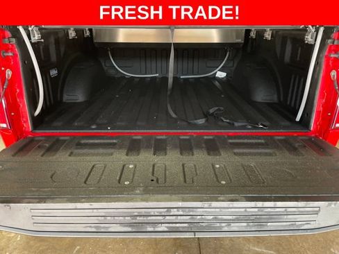 Used 2019 Ford F150 XLT w/ Equipment Group 302A Luxury AWD/4WD image 19