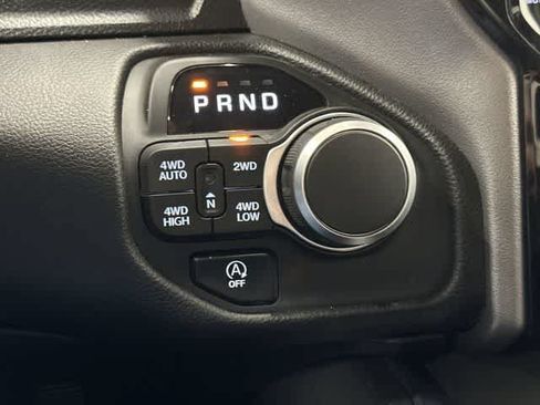 Used 2025 RAM 1500 Big Horn AWD/4WD image 25