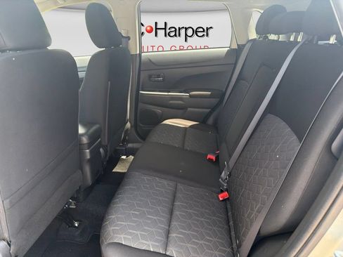 Used 2025 Mitsubishi Outlander Sport ES AWD/4WD image 15