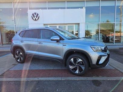 New 2024 Volkswagen Taos SE