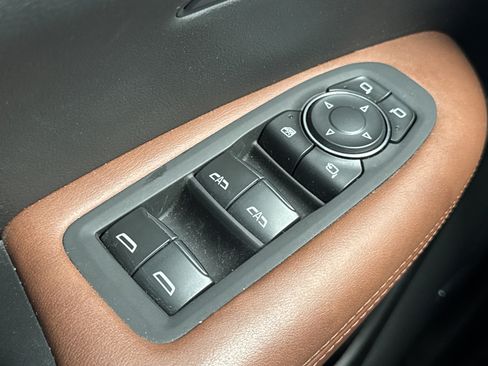 Used 2024 Cadillac XT5 Premium Luxury w/ Technology Package image 24