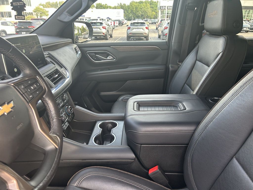 Used 2022 Chevrolet Tahoe High Country AWD/4WD image 9