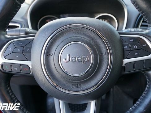 Used 2020 Jeep Compass Latitude image 21