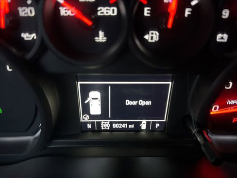 Used 2021 Chevrolet Silverado 1500 Custom image 41