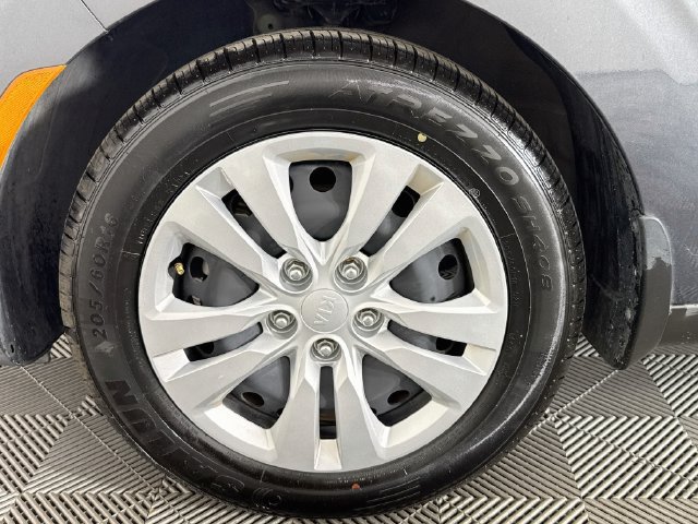 Used 2020 Kia Soul LX FWD image 33