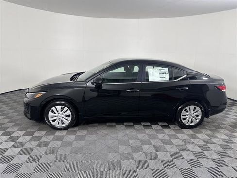 New 2025 Nissan Sentra S image 8