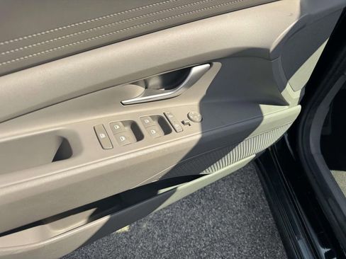 Certified 2023 Hyundai Elantra SEL image 14