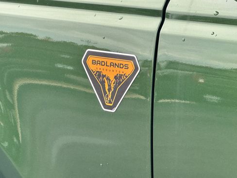 New 2025 Ford Bronco Badlands AWD/4WD image 9