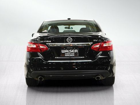 Used 2017 Nissan Altima 2.5 SV FWD image 4