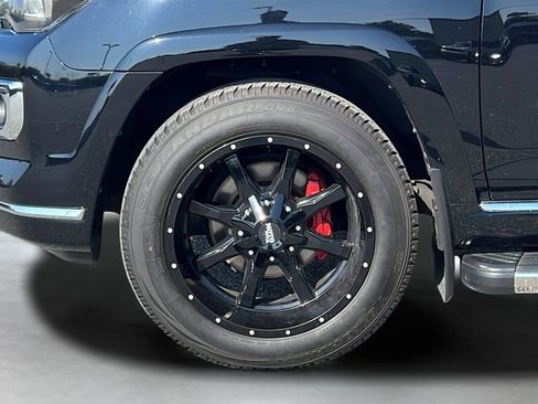 Used 2023 Toyota 4Runner Limited RWD image 10
