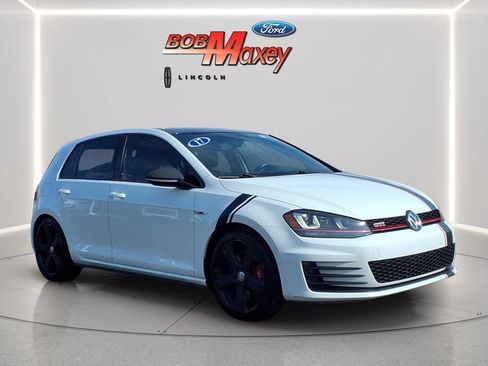 Used 2017 Volkswagen GTI Sport FWD image 3