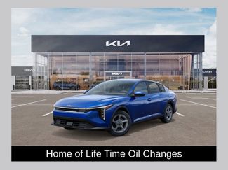 New 2025 Kia K4 FWD video 1