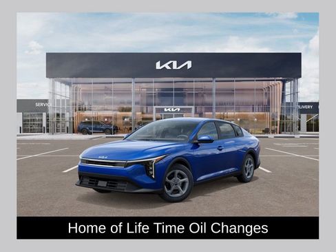 New 2025 Kia K4 FWD image 1